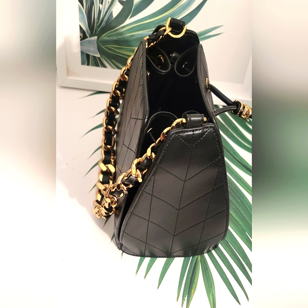 NEW Karl Lagerfeld Bucket Fatina Crossbody Shoulder Bag Black Gold - Picture 4 of 10